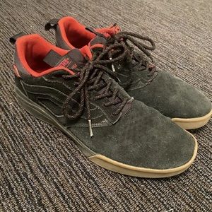 Vans UltraRange Pro Spitfire Collab Black Red Suede Skate Shoes Mens Size 10 🔥